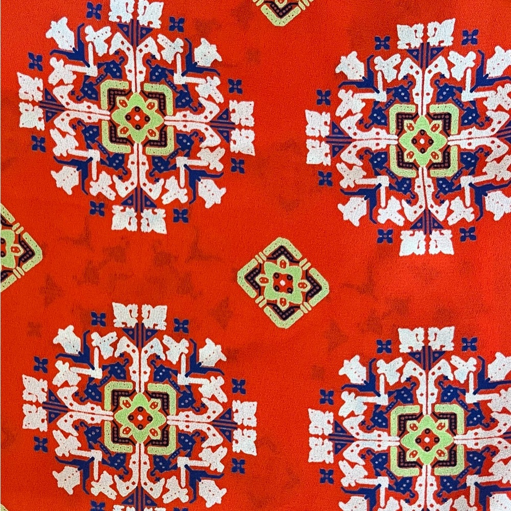 Perfect For Spring-Break Polyester Batik-Print To… - image 1